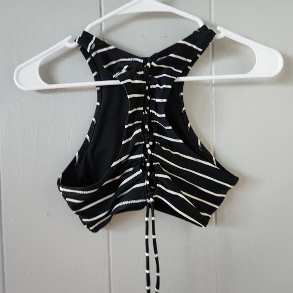 OLD NAVY SMALL TOP - Picture 4 of 5